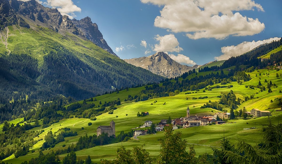 Best Short Walks from the Village Centre